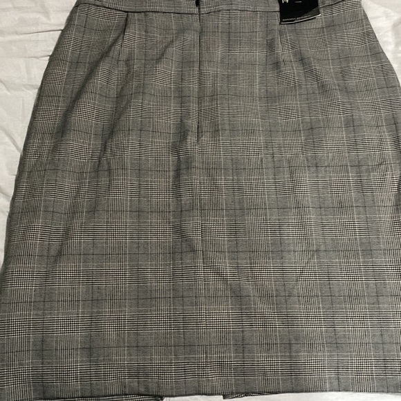 Women’s Skirt Brand New. - Picture 2 of 6